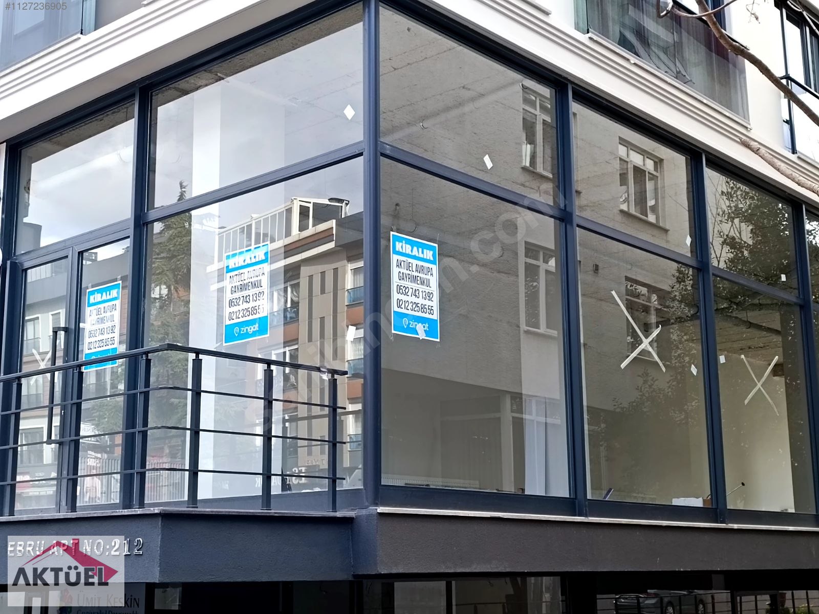 Acıbadem Caddesi Üzerinde Satılık 200 m2. Mağaza